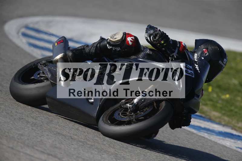 /Archiv-2024/01 26.-28.01.2024 Moto Center Thun Jerez/Gruppe schwarz-black/43